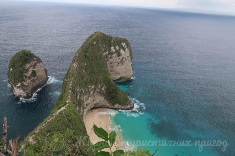 Nusa Penida Kelingking Beach